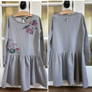 Tea Collection Long Sleeve Embroidered Sweatshirt Dress | Heather Gray | Size 10